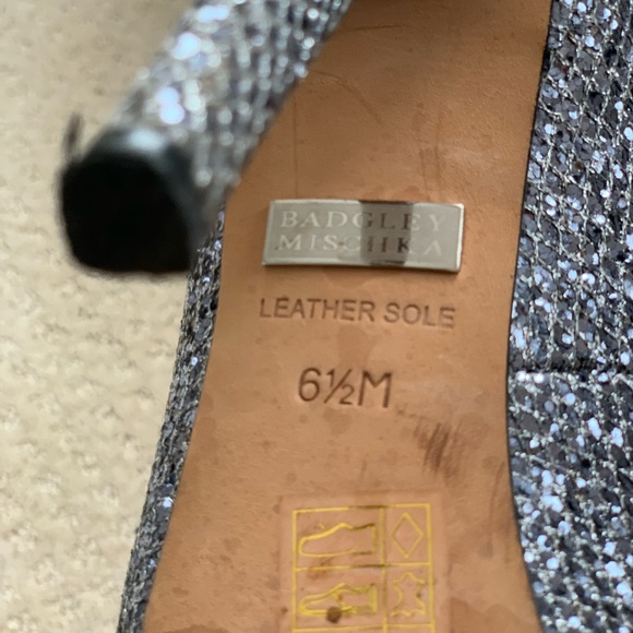 BADGLEY MISCHKA Sparkling Peep-Toe Heels - Picture 7 of 13